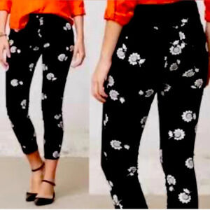 PILCRO & THE LETTERPRESS Sz 27 Superscript Fit Pants with Daisies Design Pattern